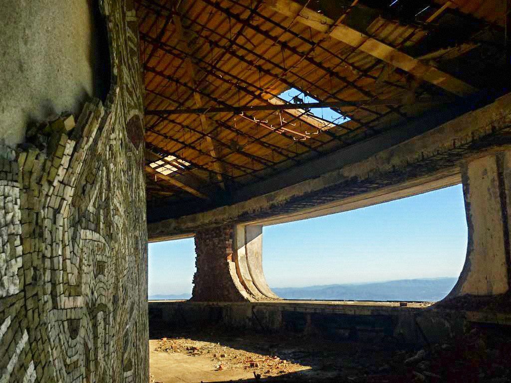 Der Rundgang von Buzludzha