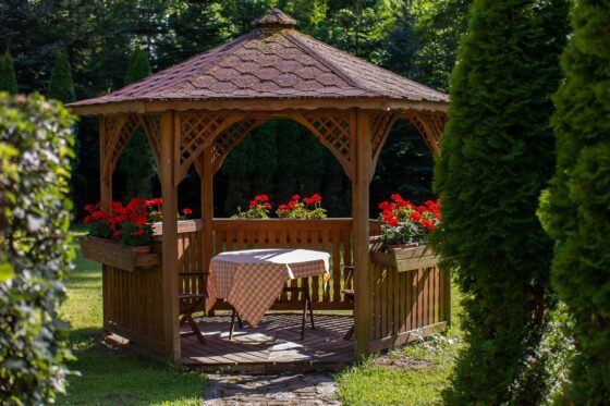 Pavillon im Schloss Nowecin in Leba
