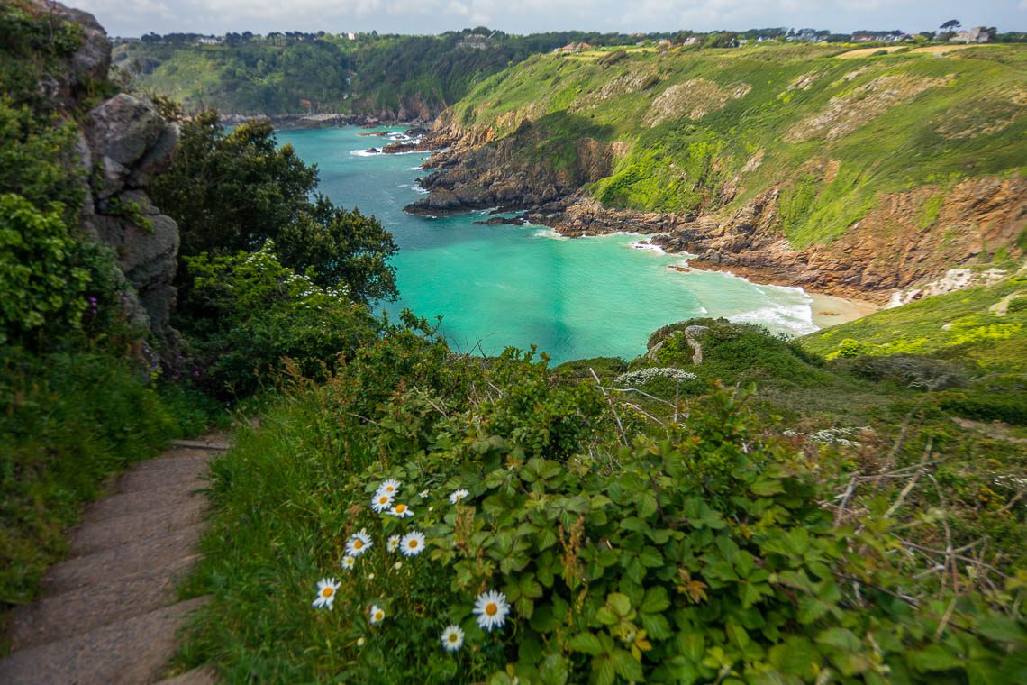 Moulin Huet Bay