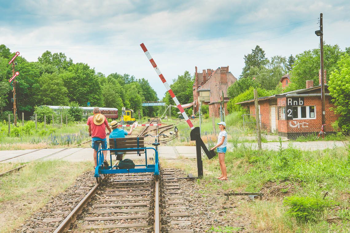 Bahnhof Rehagen auf einer Draisinenfahrt - Ausflugsziele im Fläming