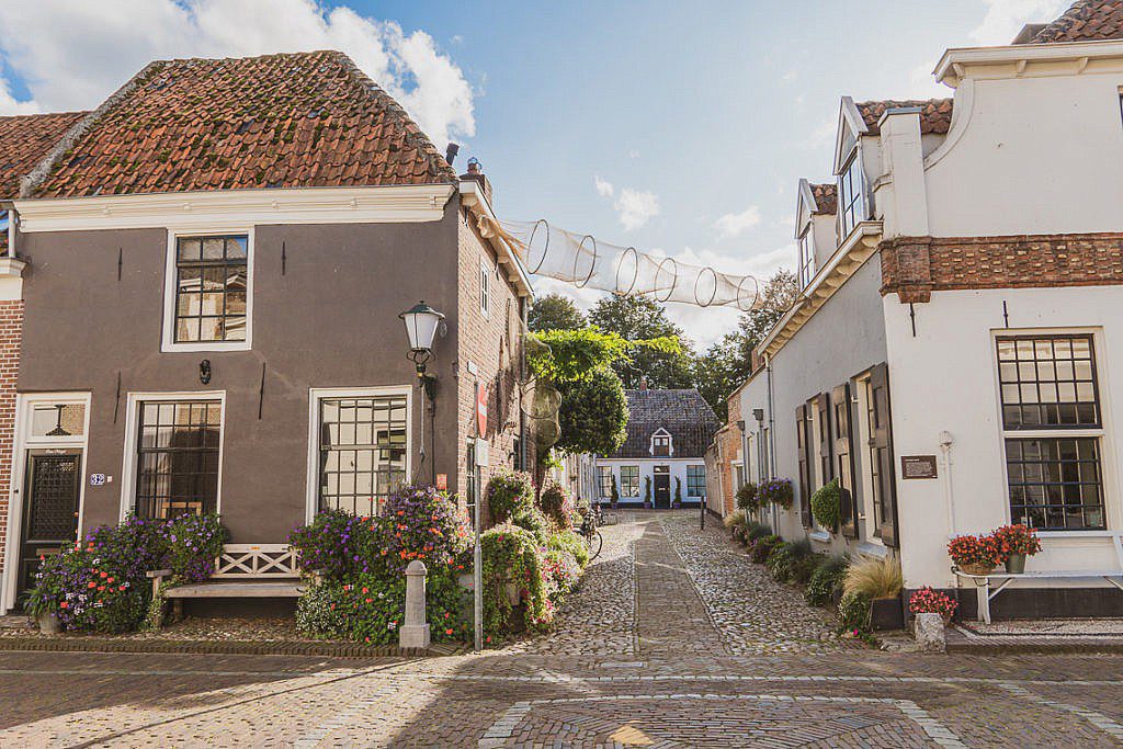 Bloemsteeg Elburg