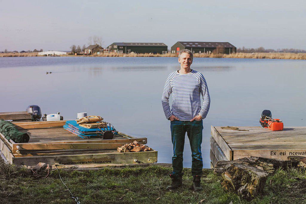 Mikroabenteuer Floßurlaub in der Wildnis bei Amsterdam