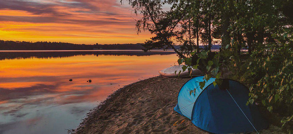 Kanutour in Schweden Sonnenaufgang