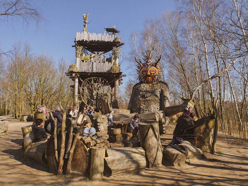7 Trolls and the Magical Tower