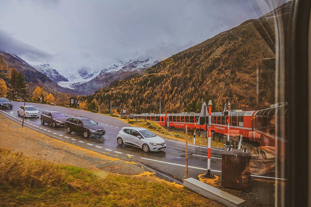 Indian Summer Schweiz Bernina Express Valposchiavo 90