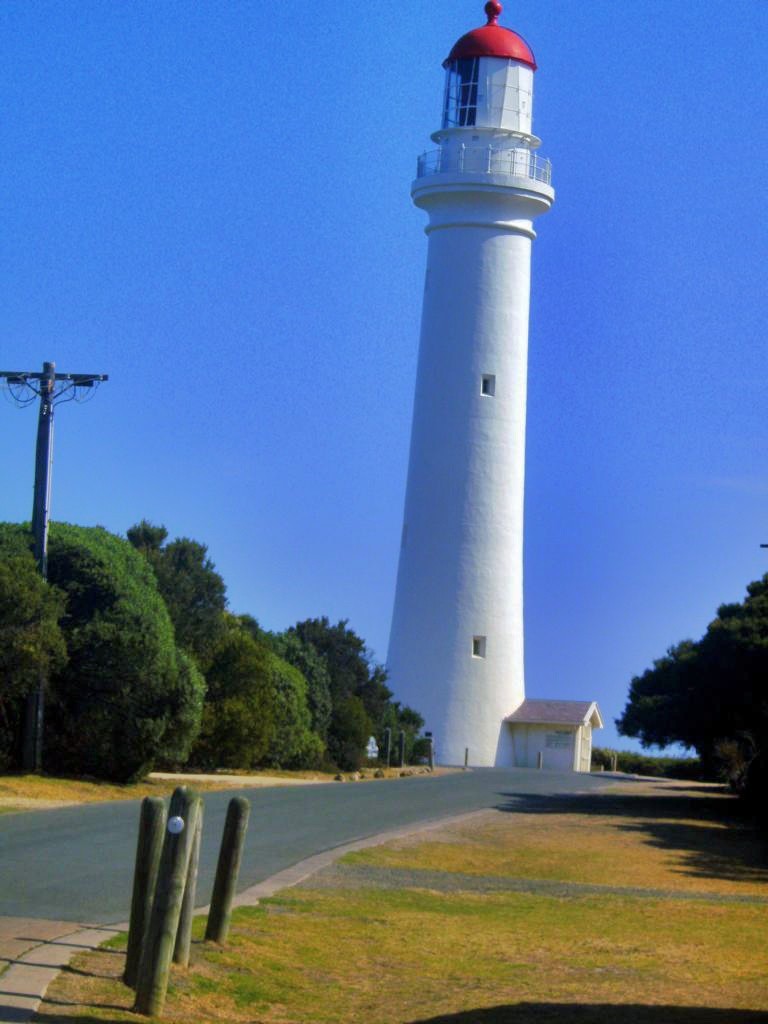 Split Point Lighthouse - Twist Around