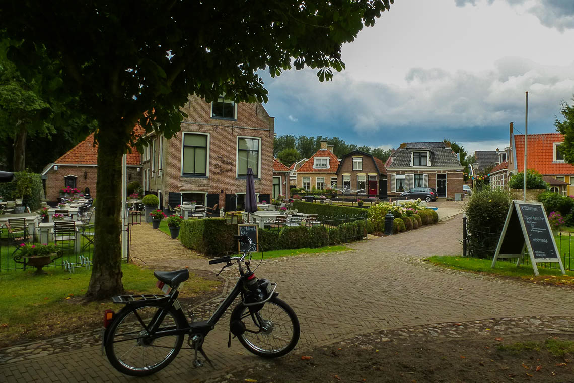 Besondere Ausflugsziele in Friesland: Solex-Tour ums Slotermeer