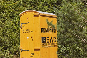 Komposttoilette im Trekking-Camp Odenwald