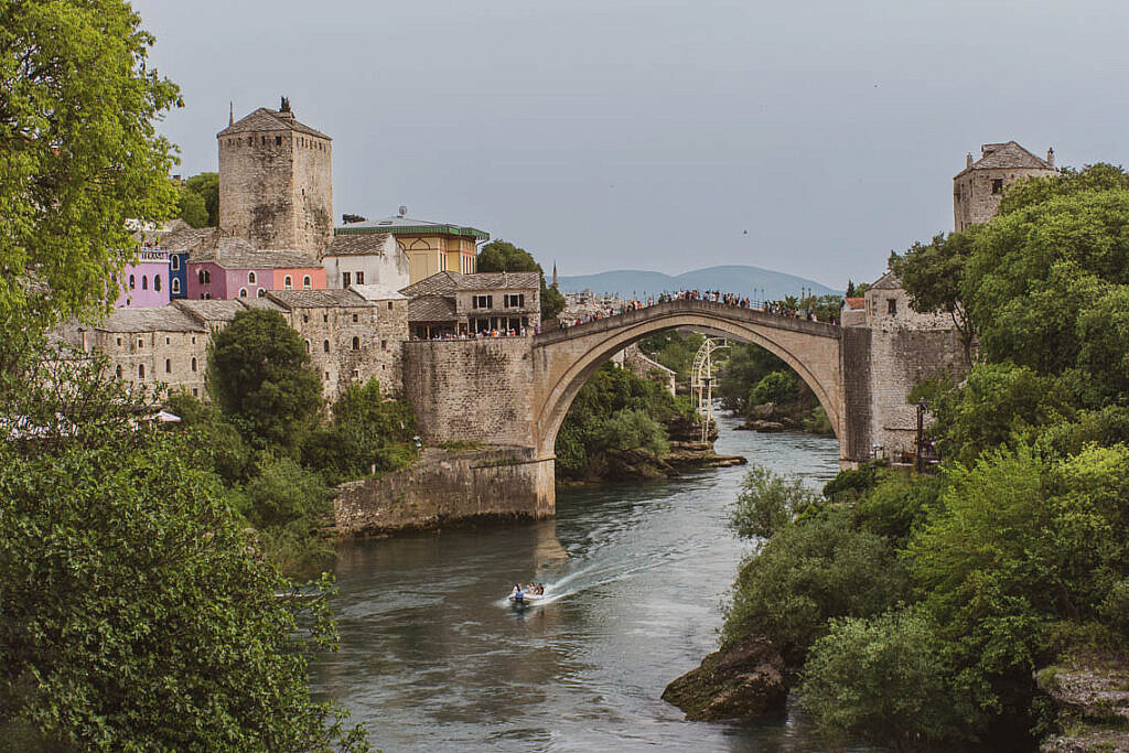 Beste Aussicht auf die Brücke in Bosnien-Herzegowina
